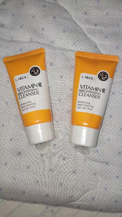 Vitamin C Brightening Foam Cleanser