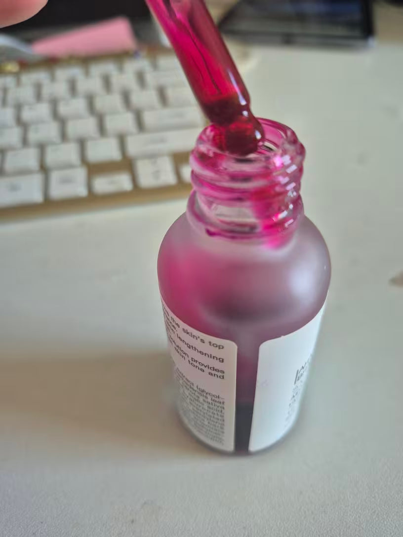 Brightening & Exfoliating Essence